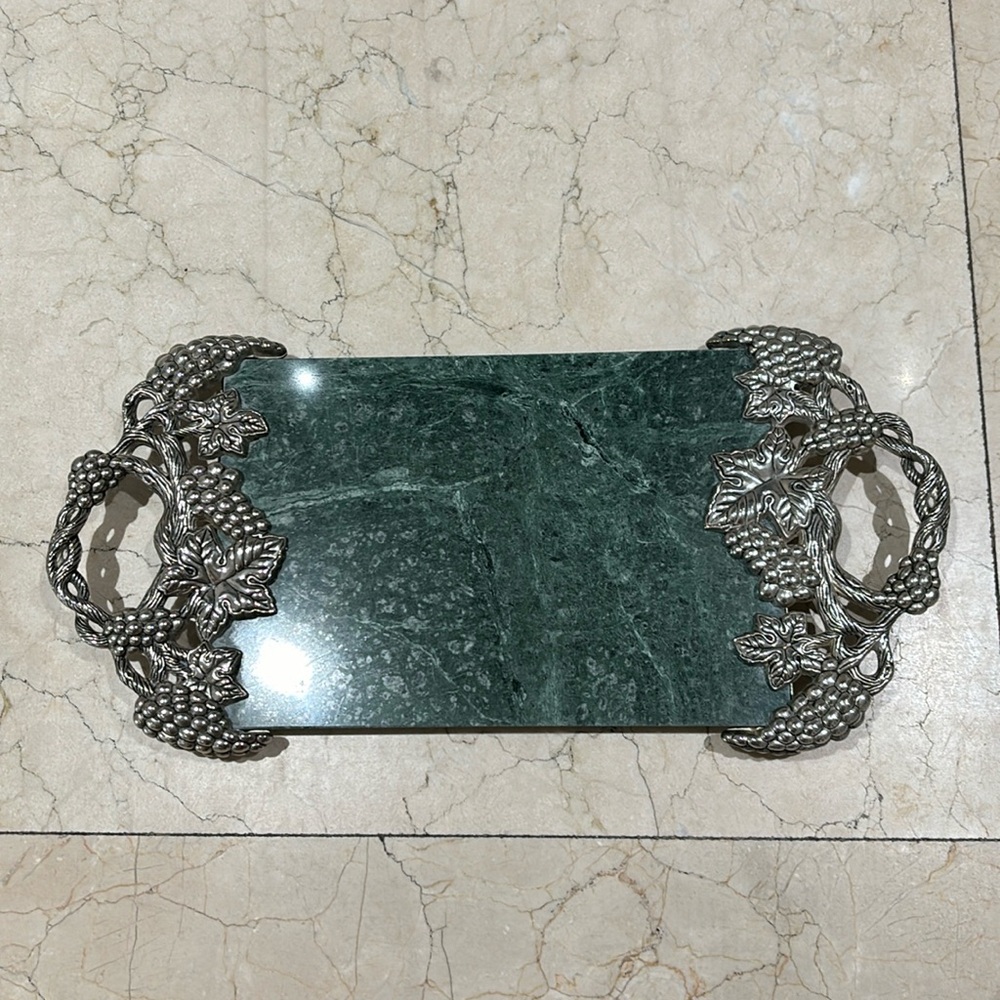 ✨Gorgeous✨Vintage Green Marble Slab✨Charcuterie Board✨Godinger Silver Art Co.✨